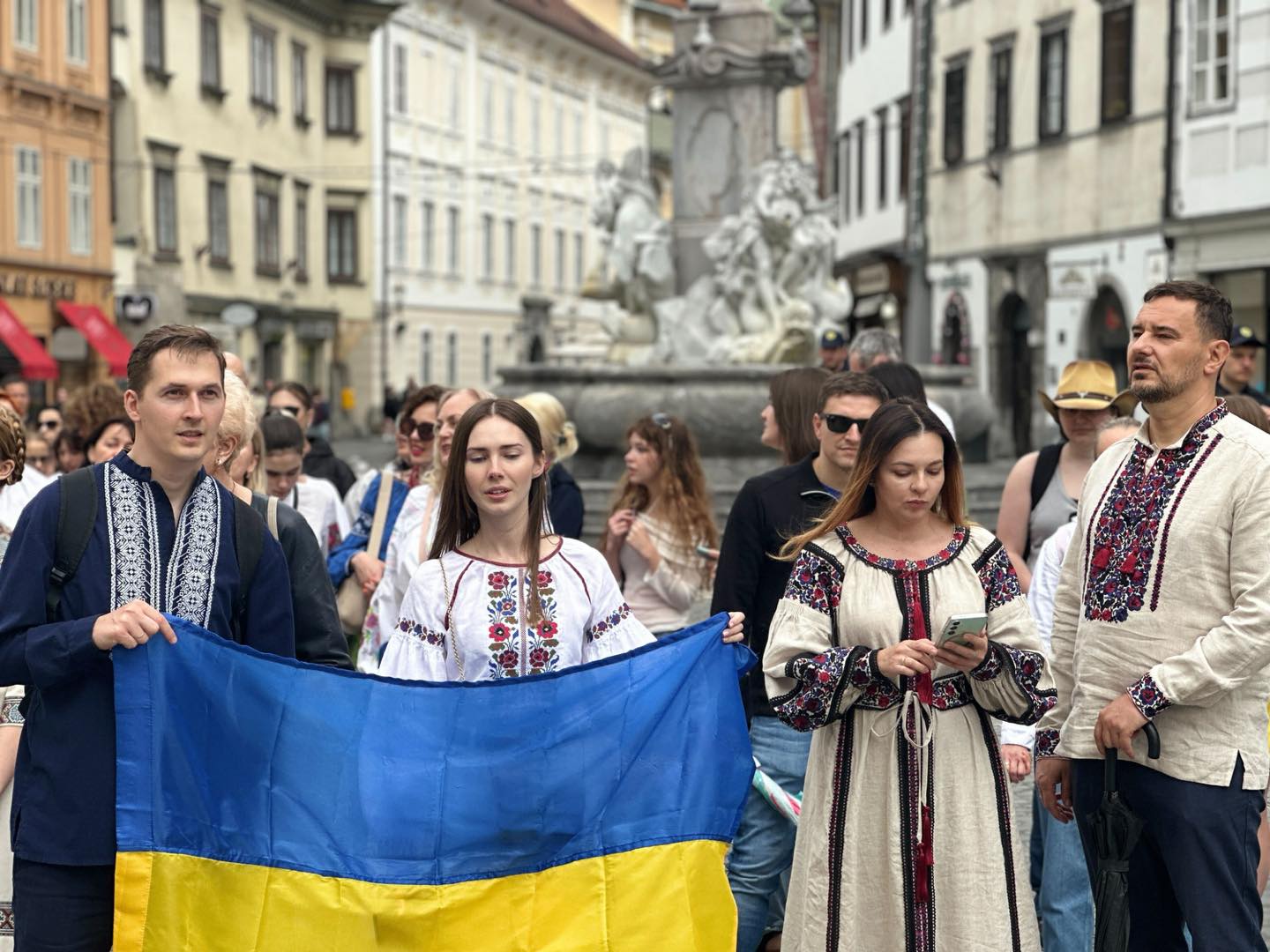 Посол України в Словенії Петро Бешта та представники Посольства України в Словенії